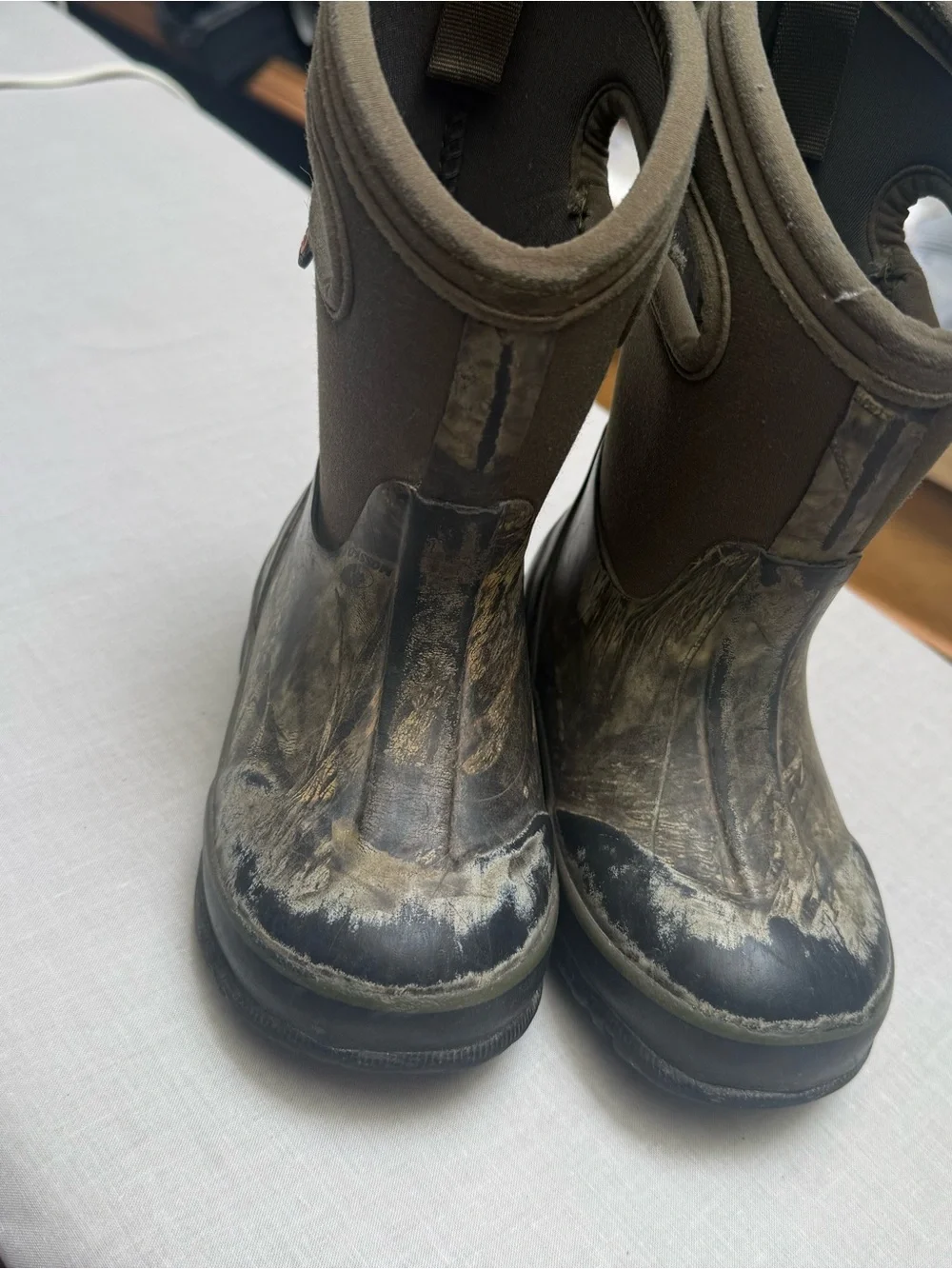 Bogg Kids Waterproof Brown Outdoor Boots size 8